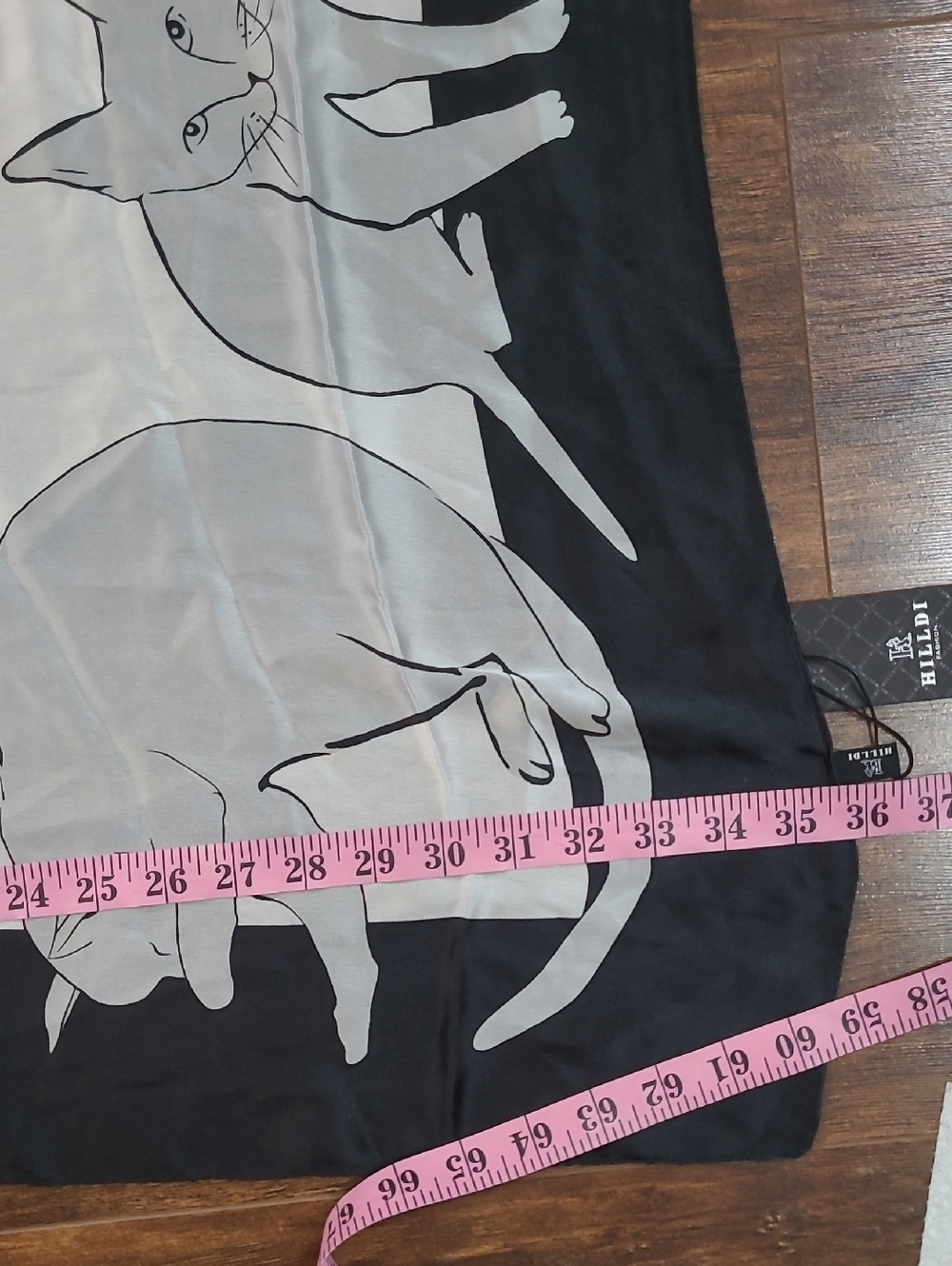 Hilldi Fasiom 100% Silk Cat Print Black & Gray Scarf 70×36 - Picture 5 of 5